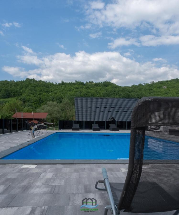Holiday Houses Green Queen Bihac Exterior photo