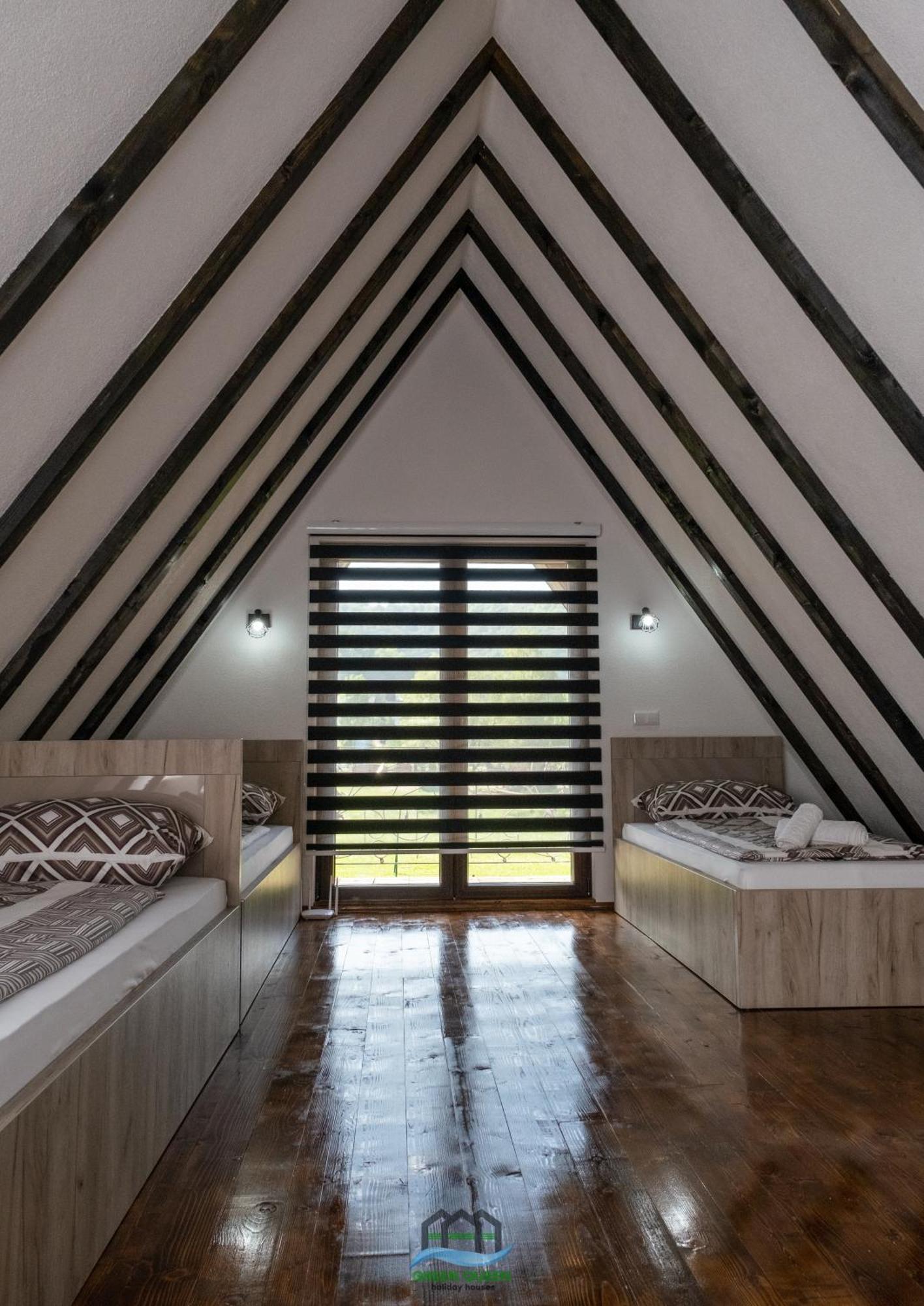 Holiday Houses Green Queen Bihac Room photo